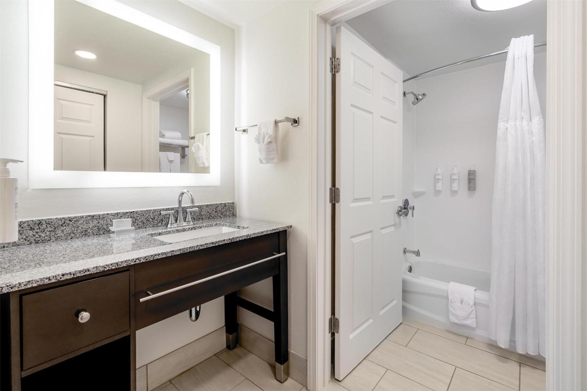Homewood Suites By Hilton Eatontown Luaran gambar